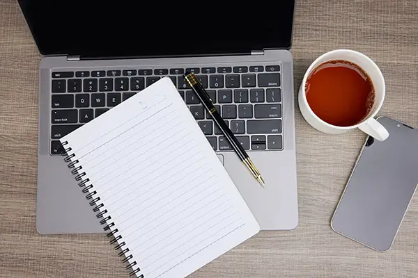 在山上生活怎么攀爬